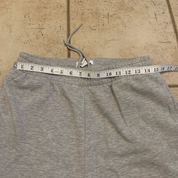 Refuge Athletics Grey Cargo Joggers - Medium - Picture 2 of 8